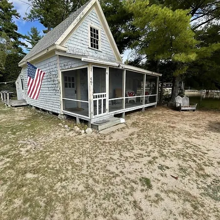 Friendly Inn Limit 5 Cottage